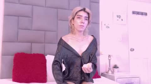 Noah   online show from 12/15/25, 11:47