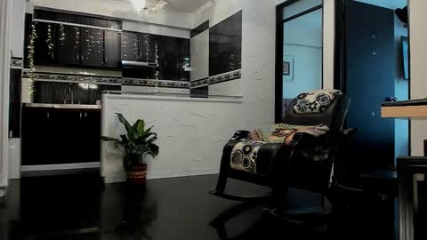 LIAM- noah online show from 01/27/25, 03:39