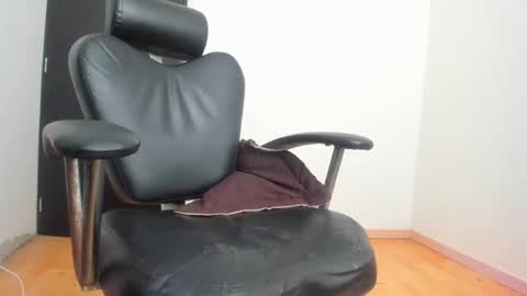 noahcogido online show from 10/26/25, 09:42