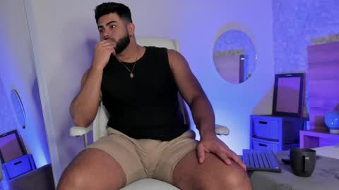 Noah online show from 03/08/25, 01:25