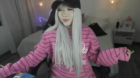 Noah  online show from 02/17/26, 05:59