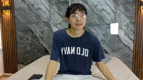    online show from 05/04/26, 11:06