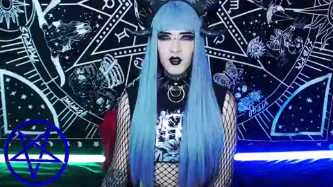 Snapshot of noamy_666 chatting on 12/27/24, 06:46 caroline online show from 12/27/24, 06:46