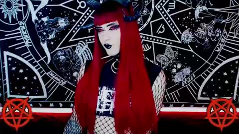 Snapshot of noamy_666 chatting on 01/04/25, 05:48 caroline online show from 01/04/25, 05:48