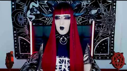 Snapshot of noamy_666 chatting on 02/03/25, 01:41 caroline online show from 02/03/25, 01:41