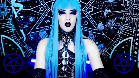 Snapshot of noamy_666 chatting on 03/01/25, 04:04 caroline online show from 03/01/25, 04:04