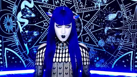 caroline online show from 12/21/25, 01:13