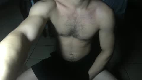 Snapshot of nobudget06 chatting on 01/19/25, 01:55 nobudget06 online show from 01/19/25, 01:55