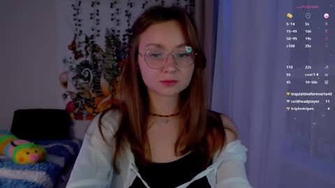 Sun or Luna online show from 09/15/25, 08:53