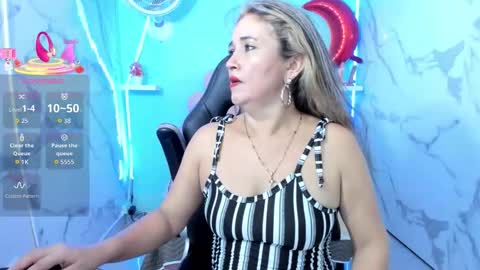 noelia_milfs online show from 11/26/25, 07:37