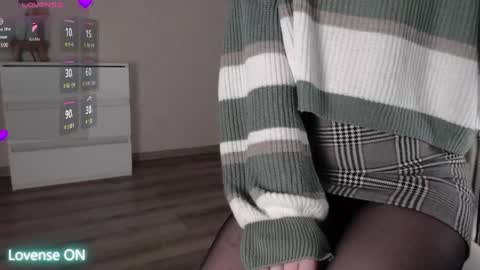 noelleneptune online show from 04/24/26, 09:17