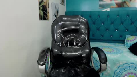 Noha Scott online show from 01/29/25, 01:58