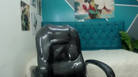 Noha Scott online show from 02/20/25, 10:59