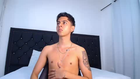 Snapshot of nohadrake chatting on 03/15/26, 06:52 Noha Drake online show from 03/15/26, 06:52