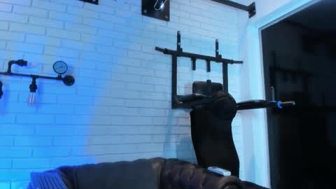 Snapshot of nohanhunter chatting on 10/04/25, 11:19 nohanhunter online show from 10/04/25, 11:19