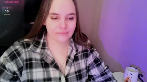 noir_ember_ online show from 04/03/26, 04:49