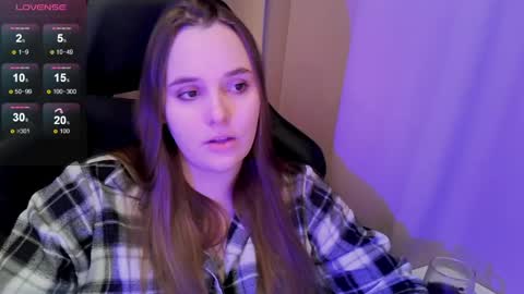 noir_ember_ online show from 04/09/26, 04:45