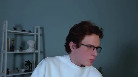 Snapshot of noir_kai chatting on 02/02/26, 08:07 cool Kai online show from 02/02/26, 08:07