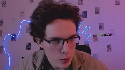 Snapshot of noir_kai chatting on 02/09/26, 11:14 cool Kai online show from 02/09/26, 11:14