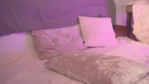 noirelysia online show from 02/20/26, 06:59