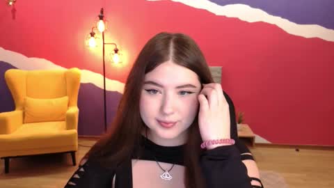 noirwhisper online show from 11/18/25, 03:23