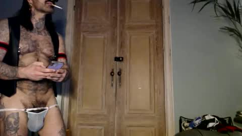 Snapshot of noisyx1976 chatting on 02/28/26, 08:10 Im here enjoy online show from 02/28/26, 08:10