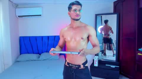 Im Nolan  online show from 02/09/26, 08:02