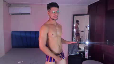 Im Nolan  online show from 02/12/26, 08:37