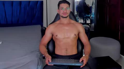 Im Nolan  online show from 02/21/26, 09:49