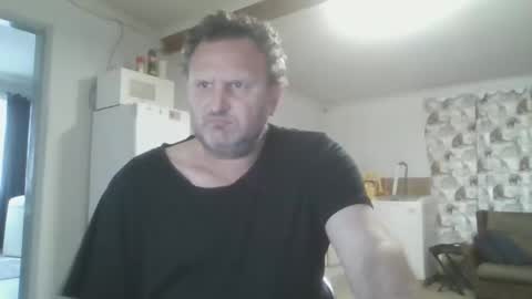 Snapshot of nollie244 chatting on 05/01/26, 05:23 Nollie online show from 05/01/26, 05:23