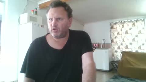 Snapshot of nollie244 chatting on 05/03/26, 07:47 Nollie online show from 05/03/26, 07:47