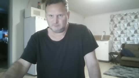 Snapshot of nollie244 chatting on 05/25/26, 05:02 Nollie online show from 05/25/26, 05:02