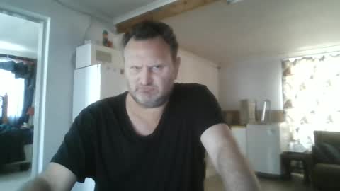 Snapshot of nollie244 chatting on 06/16/26, 10:40 Nollie online show from 06/16/26, 10:40
