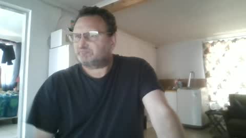 Snapshot of nollie244 chatting on 07/07/26, 10:19 Nollie online show from 07/07/26, 10:19