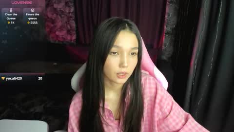 nomi online show from 02/08/26, 07:17