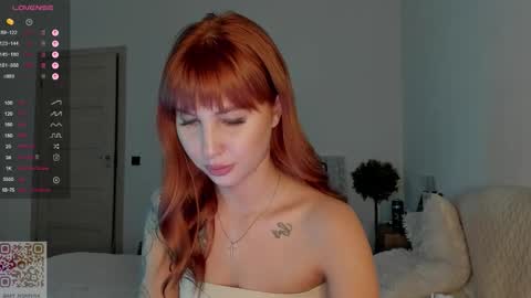 Rina Rabbit online show from 09/23/25, 10:02