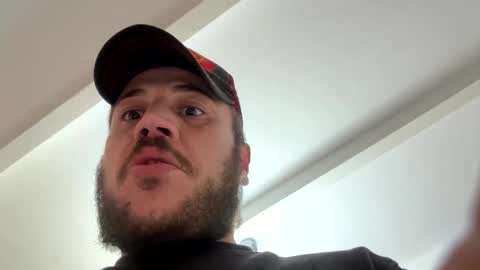 Snapshot of nona2686764 chatting on 02/13/26, 02:18 nona2686764 online show from 02/13/26, 02:18