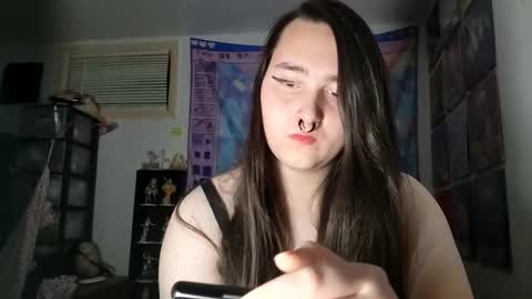 Snapshot of nonbinarybeauty20 chatting on 03/04/25, 07:30 nonbinarybeauty20 online show from 03/04/25, 07:30