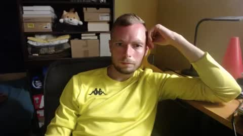 Snapshot of nontipperjakub chatting on 06/28/26, 07:42 J. online show from 06/28/26, 07:42