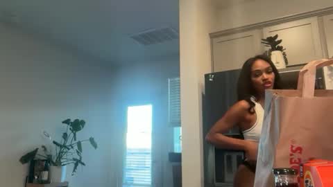Snapshot of noodsovernudes chatting on 06/11/26, 12:32 NoodsOverNudes online show from 06/11/26, 12:32