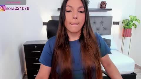 Snapshot of nora22xx chatting on 12/07/24, 02:31 Nora online show from 12/07/24, 02:31