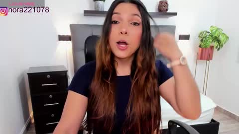 Snapshot of nora22xx chatting on 12/21/24, 08:28 Nora online show from 12/21/24, 08:28