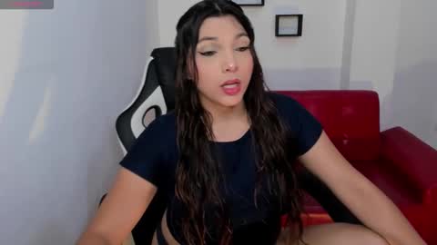 Nora online show from 03/26/26, 03:23