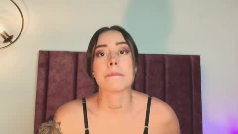 Snapshot of nora_dasilva chatting on 10/07/25, 12:52 Nora Da Silva online show from 10/07/25, 12:52