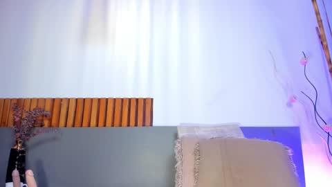 Nora Da Silva online show from 04/21/26, 02:51