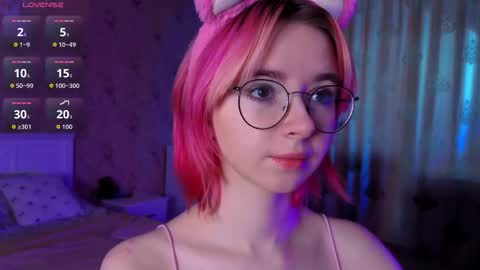 Snapshot of nora_failure chatting on 10/15/25, 02:11 Nora Failure online show from 10/15/25, 02:11