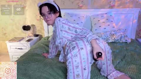 Snapshot of nora_failure chatting on 12/05/25, 12:36 Nora Failure online show from 12/05/25, 12:36