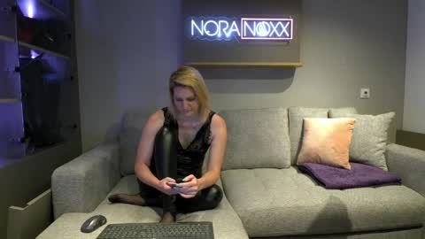 NoraNoxx online show from 06/06/26, 08:52