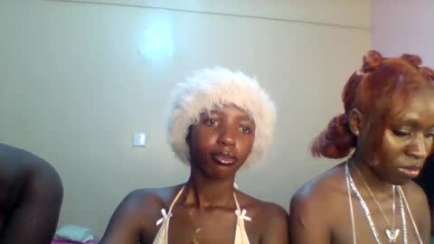 Snapshot of norababy20 chatting on 06/29/26, 03:56 Norababy20 online show from 06/29/26, 03:56
