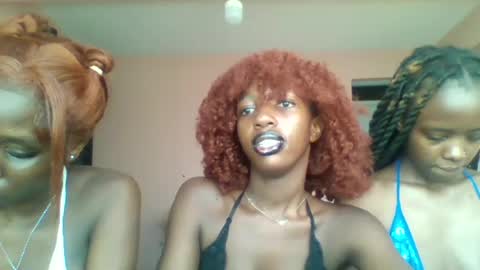 Snapshot of norababy20 chatting on 07/08/26, 04:17 Norababy20 online show from 07/08/26, 04:17